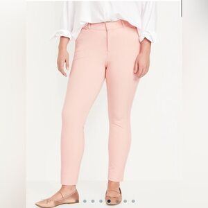 Old Navy High-Waisted Pixie Skinny Ankle Pants
US 18 Tall